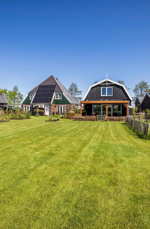 Villa De Heerlijkheid Hensbroek Exterior foto